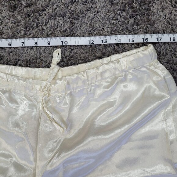 Ulta Size XL Intimates & Sleepwear 2 Piece Cream Satin Set Button Drawstring New - Picture 13 of 13